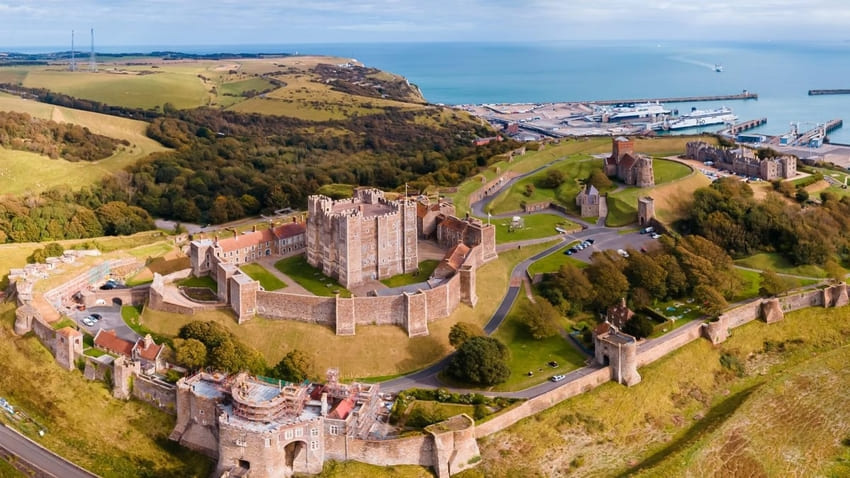 قلعة دوفر، انكلترا